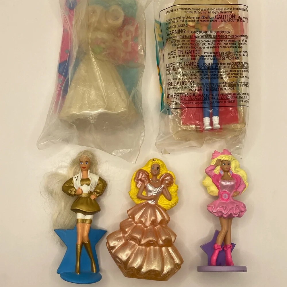 Set of 5 - McDonalds Happy Meal Toys-Mattel Barbies- 1990s -2 sealed